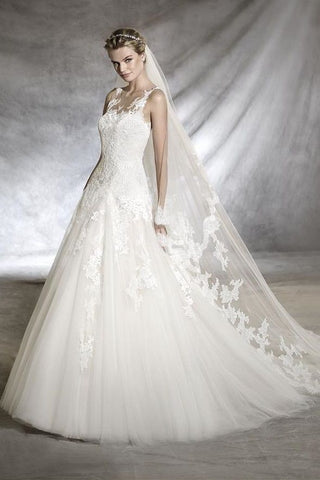 Pronovias Olwen has arrived.......