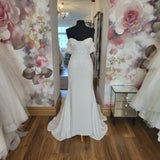 Pronovias Octavia UK 10-12 off the rack wedding dress sale Ireland