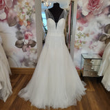 Nicole Milano Jolies 19445 size UK 12 off the peg wedding dress Ireland