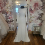 San Patrick Omonua crepe wedding dress off the peg UK 12