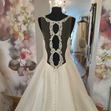 Martin Thornburg Florence UK 18 off the peg designer sample wedding dress for sale 