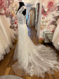 Tres chic ‘22513’ UK 16 designer sample wedding dress for sale 