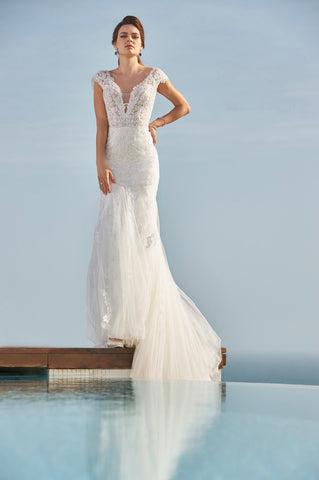 Tres Chic ‘22513’ Elia Moreni UK 16