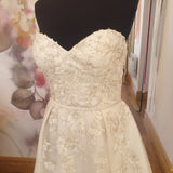 Ellis Bridals sweetheart ballgown UK 14-16 buy online