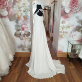 Pronovias Yeidis UK 12 designer wedding dress sample sale