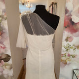 Eliza Jane Howell Scarlet Lace Mermaid Asymmetric Sample Wedding Dress Ivory Colour Size UK 10