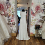 Ivory & Co 'Casablanca Lily' UK 12 crepe sample wedding dress
