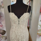 Kenneth Winston '1628', ivory/champagne size US 12/ UK 14