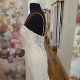 Kenneth Winston '1628', ivory/champagne size US 12/ UK 14