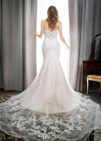 Kenneth Winston 1703 UK 16 off the rack bridalwear Ireland