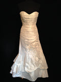 Linea Raffaelli designer sample sale wedding dress off the peg online rosemantique
