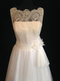 demetrios gr255 designer lace sample sale wedding dress buy online rosemantique 