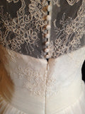 demetrios gr255 designer lace sample sale wedding dress buy online rosemantique 