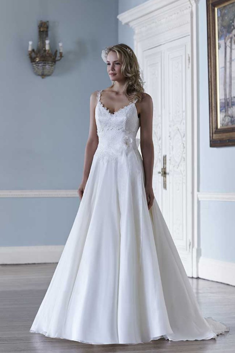 Sassi Holford Ursula silk ballgown wedding dress sample sale Ireland